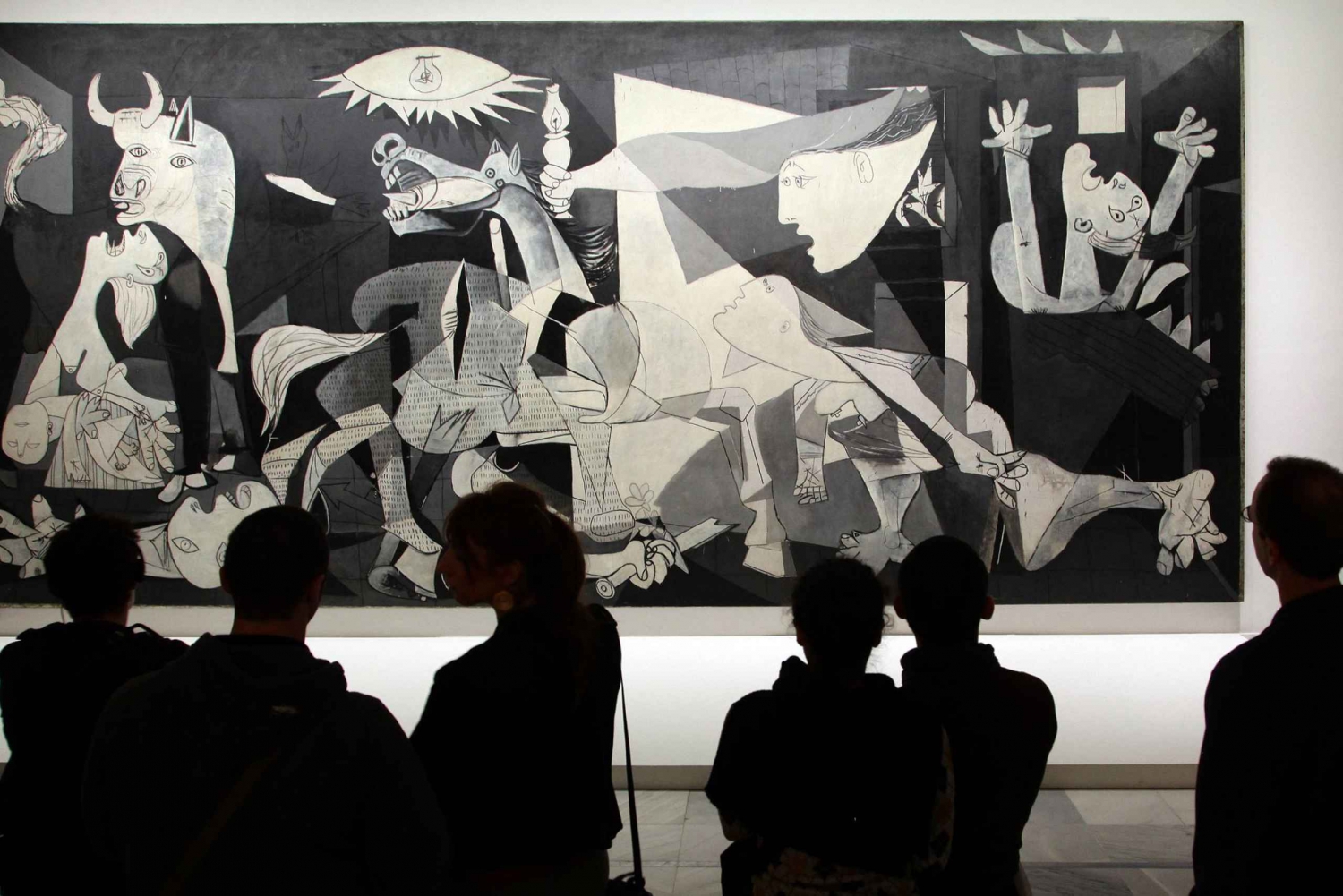 Picasso's Guernica Audio Guide- txt not included