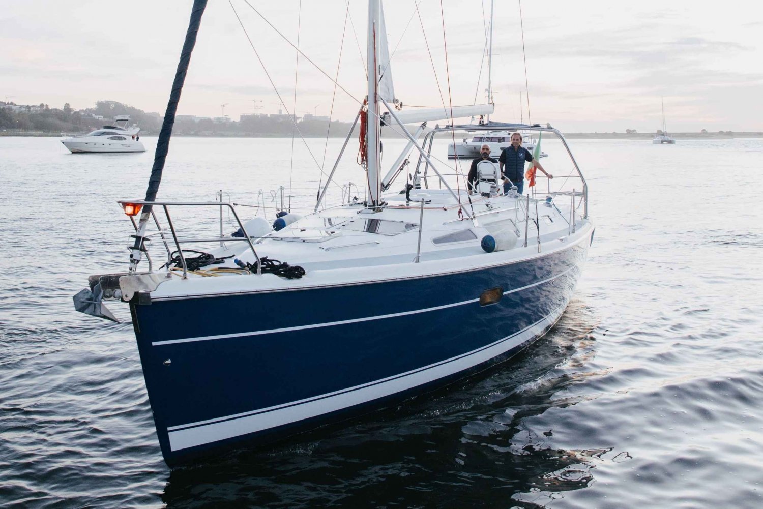 Porto: Sunset Sailboat Tour with Welcome Drink