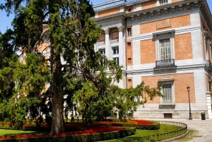 PRADON MUSEON KOHOKOHDAT YKSITYINEN KIERROS