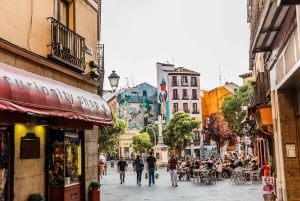 Privat skräddarsydd tur i Madrid med en lokal turist