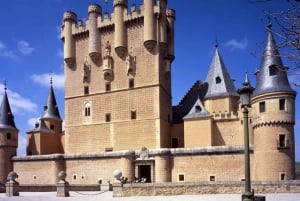 Private Tour Escorial& Segovia from Madrid with hotel pickup