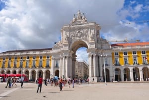 From Lisbon to Madrid: Private Tour - Full-Day Trip in Évora and Mérida