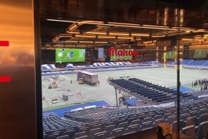 Частный тур в TukTk Madrid: стадион «Бернабеу» и посещение пивоварни Plaza Mahou