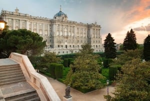 Privat besøk til Det kongelige slott og byvandring i Madrid