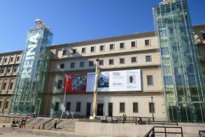 Reina Sofia -museon opastettu kierros, puoliyksityinen, enintään 6 henkilöä