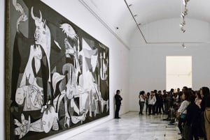 Madrid: Reina Sofia Museum Skip-the-Line Guided Museum Tour