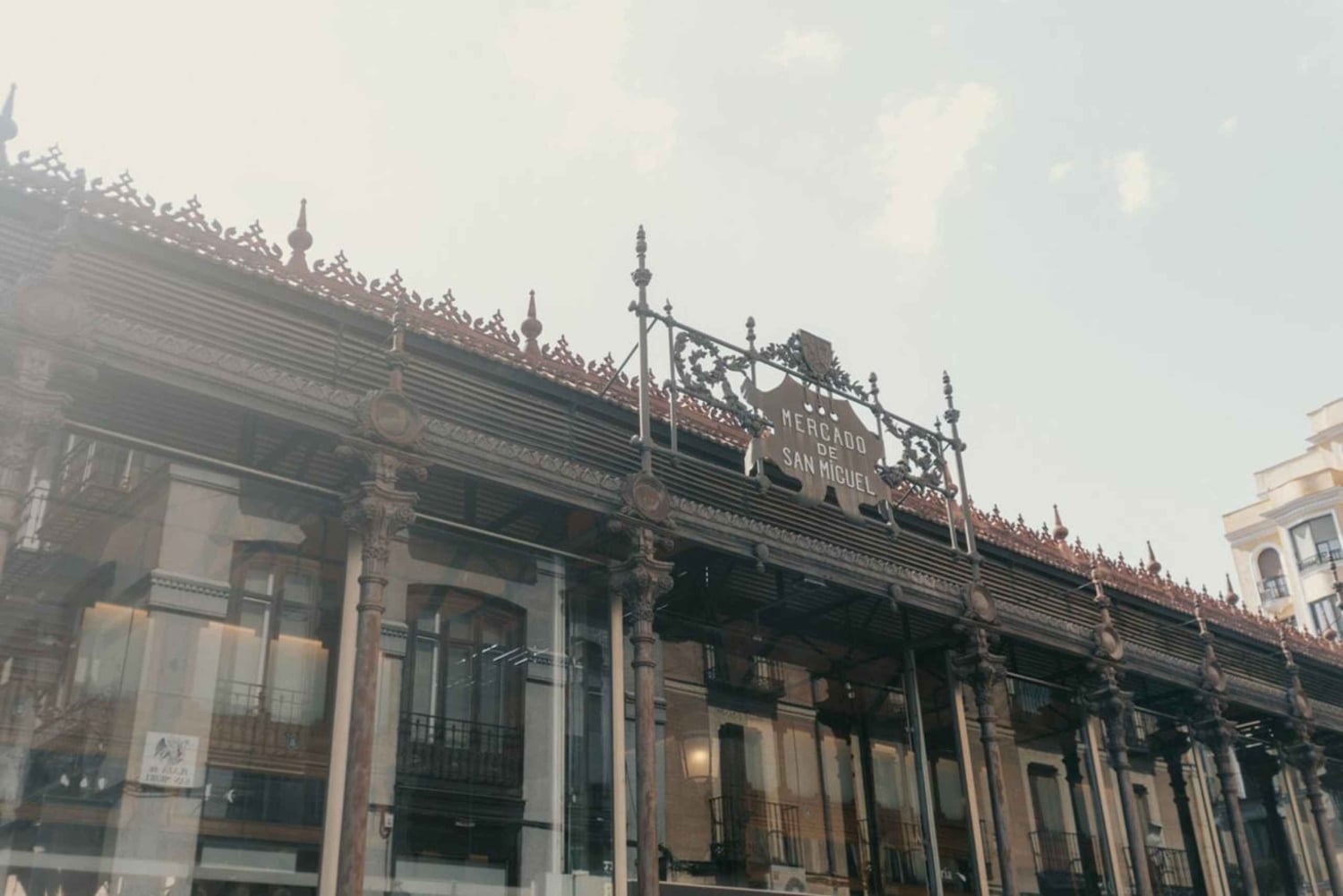 Tour privado a pie por el Madrid Real: Palacios y plazas