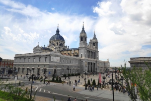 Royal Palace and Cathedral of Almudena Madrid Guided Tour