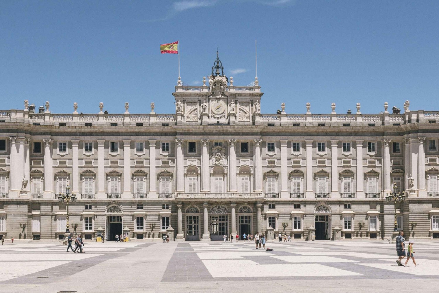 Rundvisning på kongepaladset og Prado-museet med opgradering af tapas
