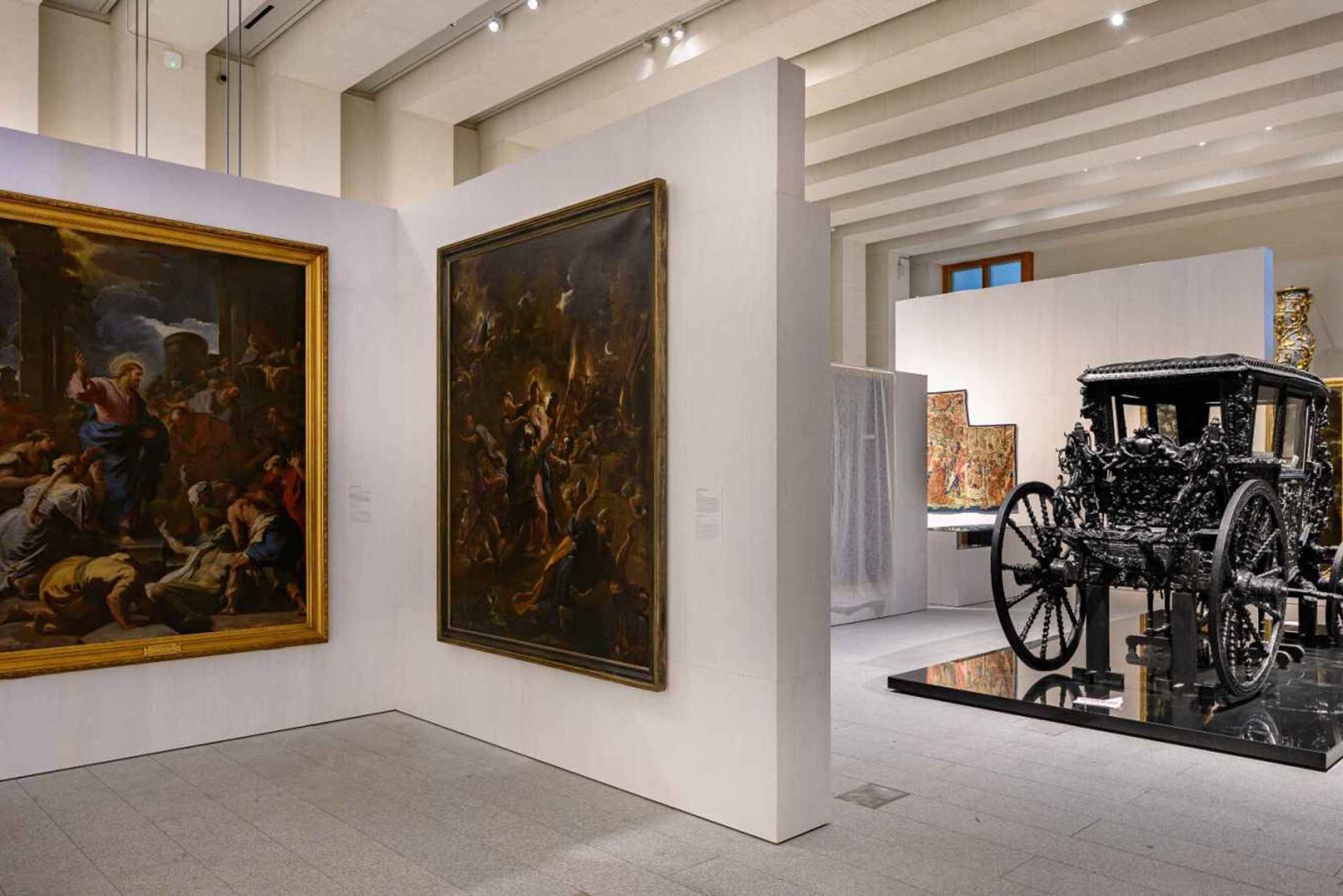 Guidet tur på det kongelige slot og i galleriet med de kongelige samlinger