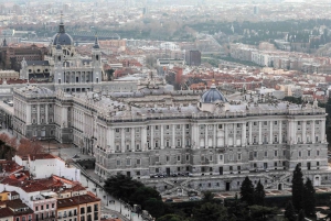 Madrid : Visite de la ville à pied et visite du palais royal en ligne directe