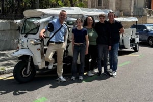 'Näe Madrid eri tavalla: ensiluokkainen yksityinen tuk tuk -ajelu'