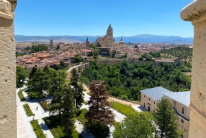 Segovia: Tour de día completo con traslado de ida y vuelta a Madrid
