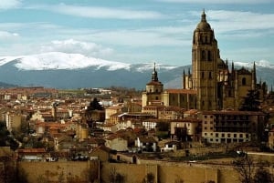 Segovia: Full-Day Tour with Transfer to and from Madrid