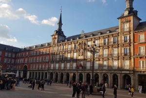 Madryt: piesza wycieczka kulinarna po tapas i historii