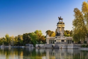 Small Group Madrid Bike Tour With Churros and Chocolate