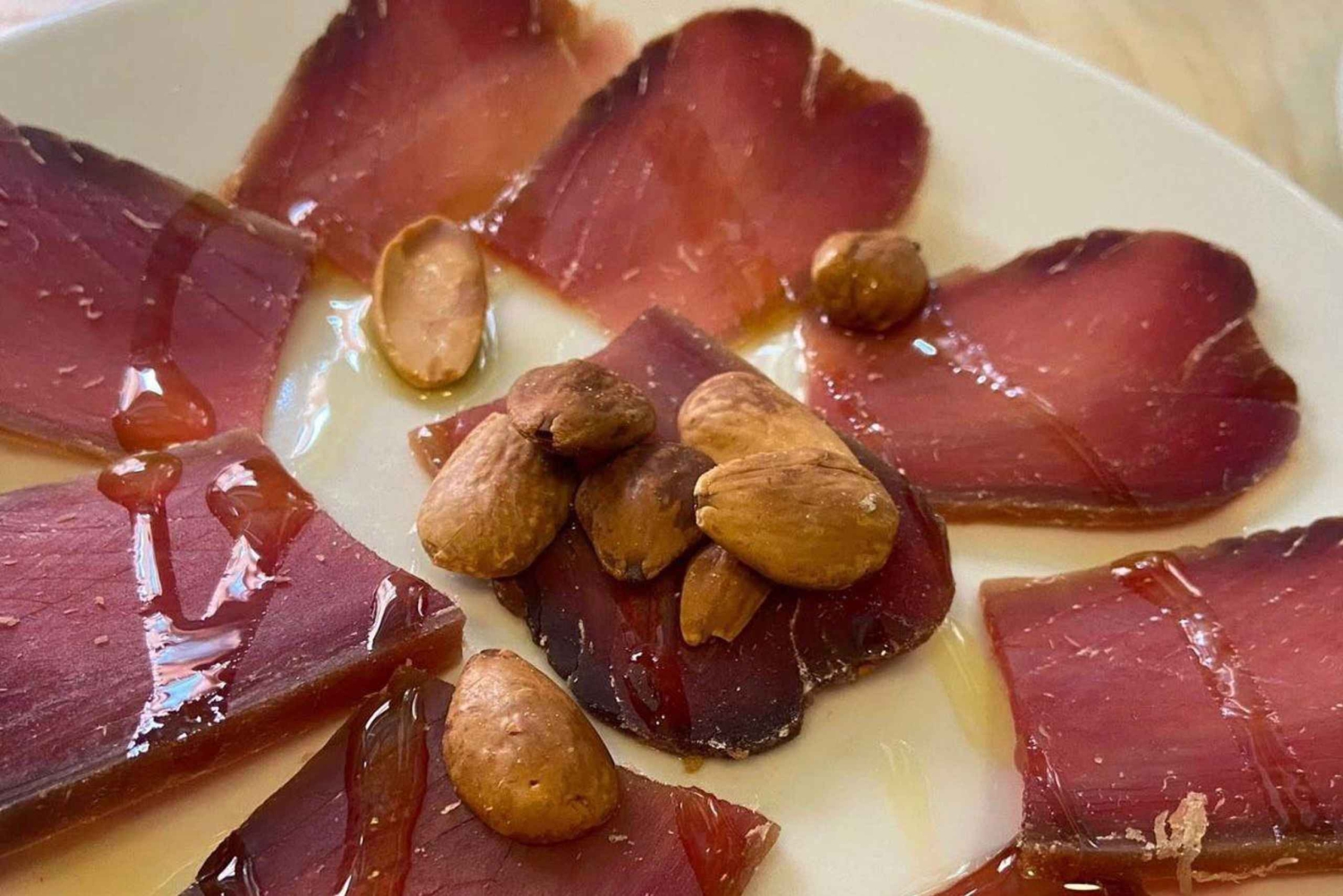 Tapas-Tour durch die Innenstadt von Madrid in kleinen Gruppen