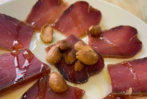 Tapas-Tour durch die Innenstadt von Madrid in kleinen Gruppen