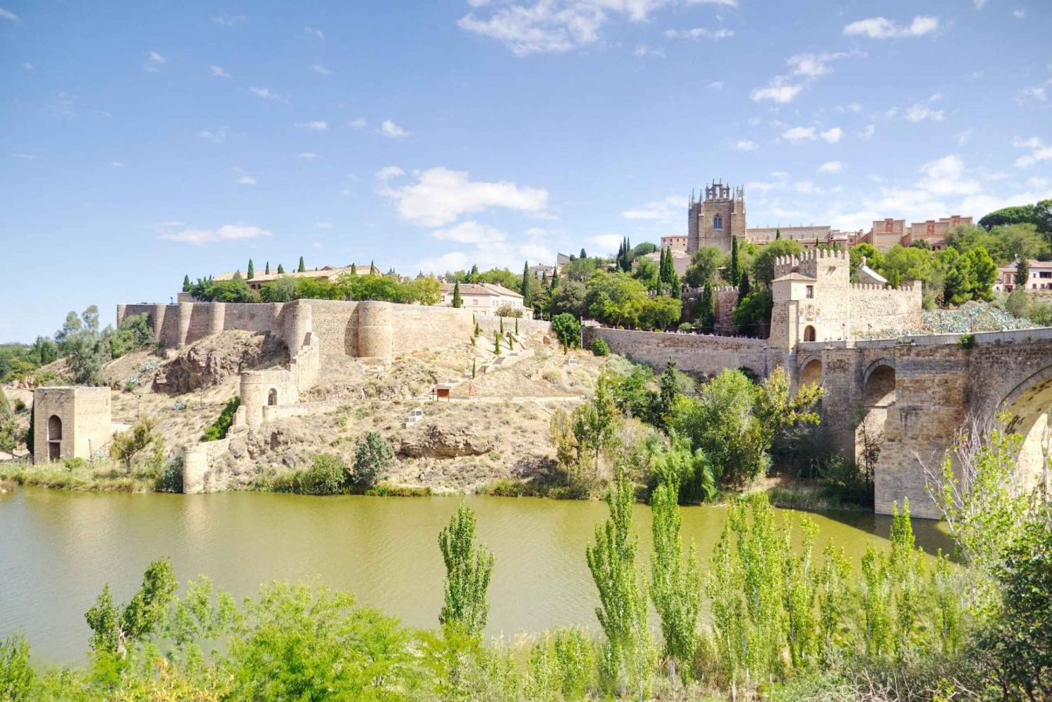 Från Madrid: Guidad dagstur till Toledo med inträde till katedralen