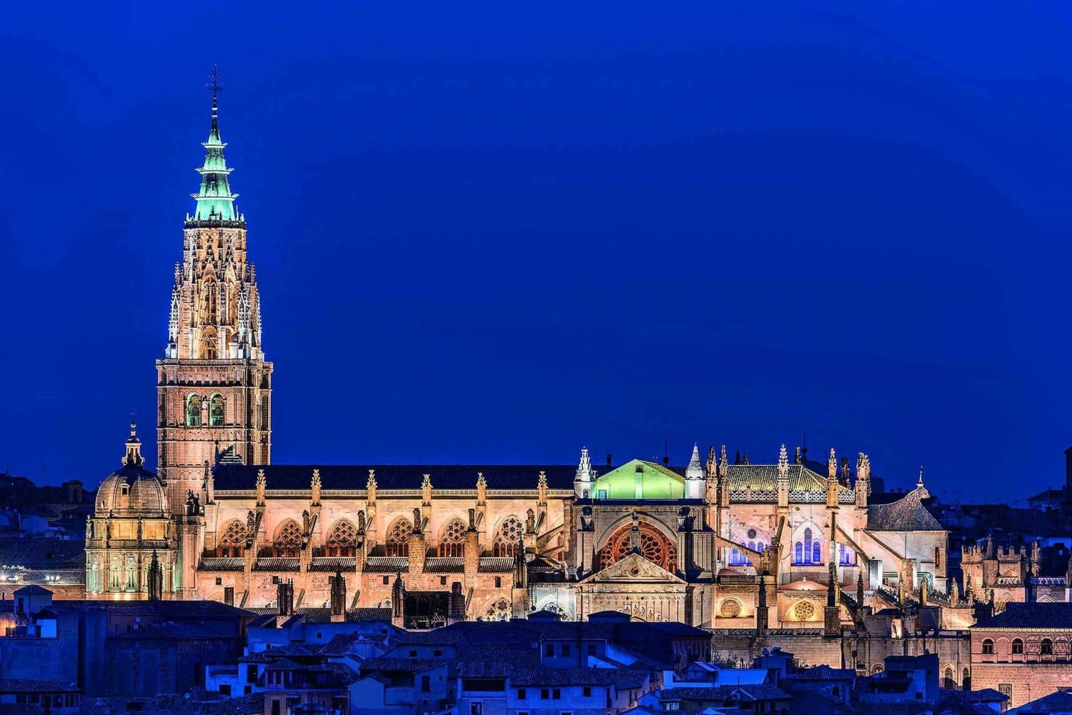 TOLEDO día completo Desde Madrid: tour guiado VIP y furgoneta privada