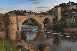 Toledo: Privat halvdagstur i minibus fra Madrid