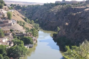 Toledo Private Half Day Tour Cathedral Santo Tome & Synagoge