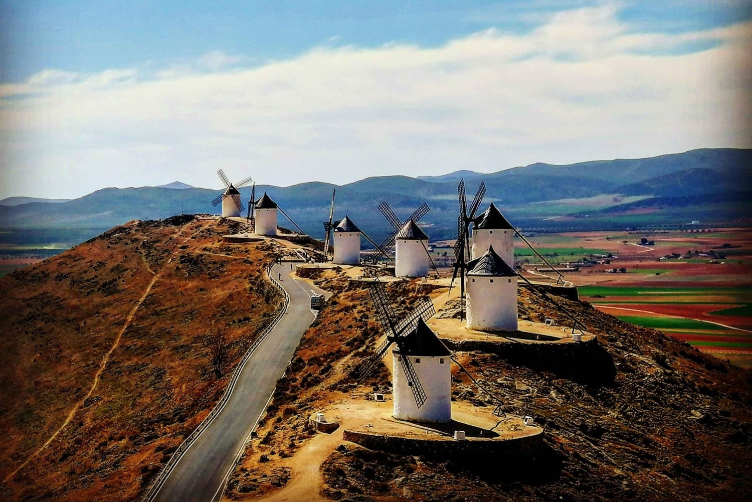Toledo: Toledo & La Mancha Wine Tour - Windmills and Lunch included.