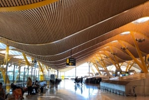 Transfer to Madrid, travel calmly and comfortably