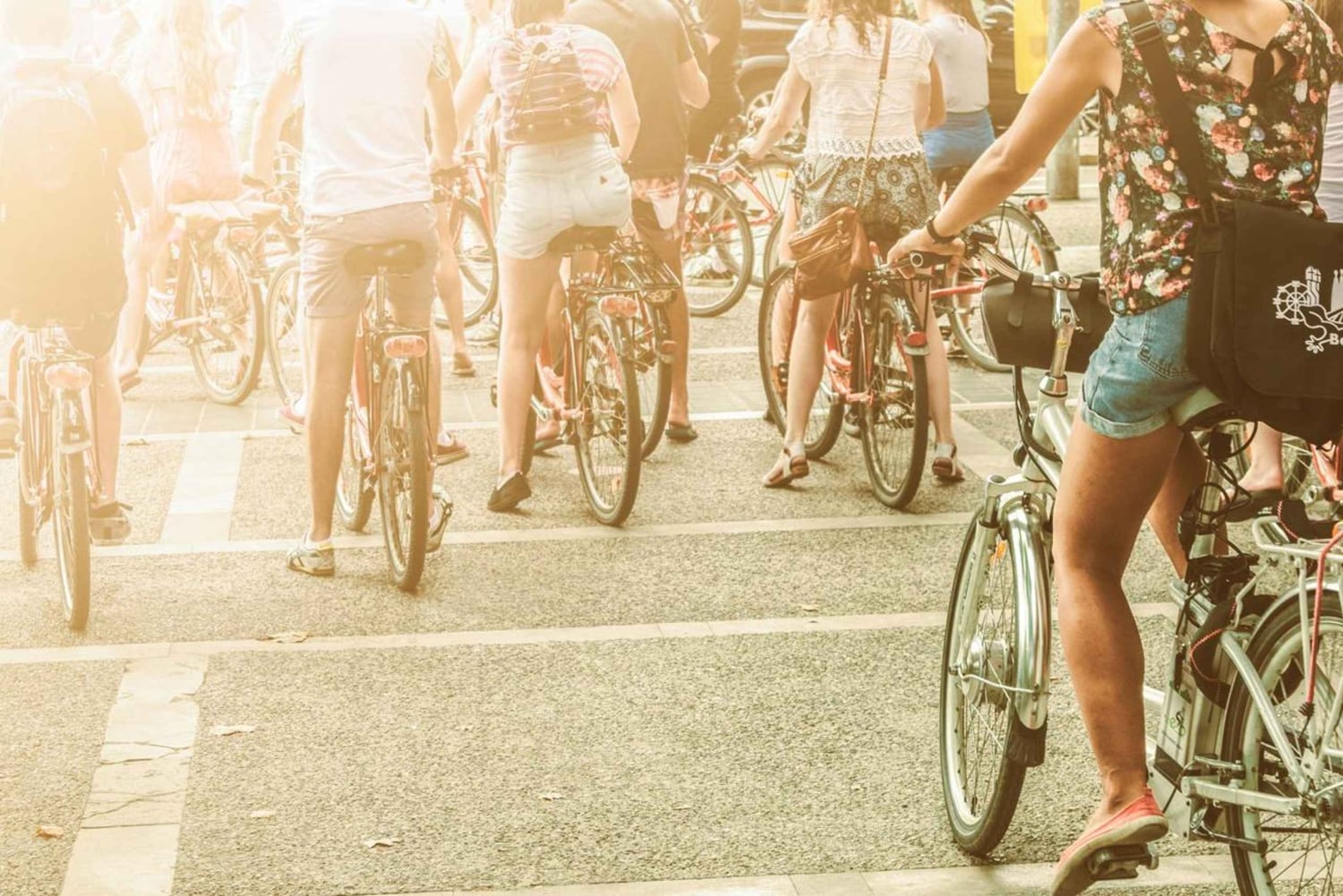 Ovanlig Madrid-tur på cykel eller e-cykel och gömda pärlor