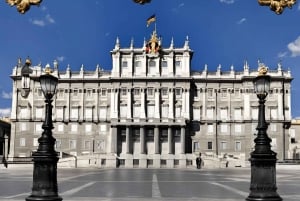 Van 7 Pax - 8 hours availability in Madrid