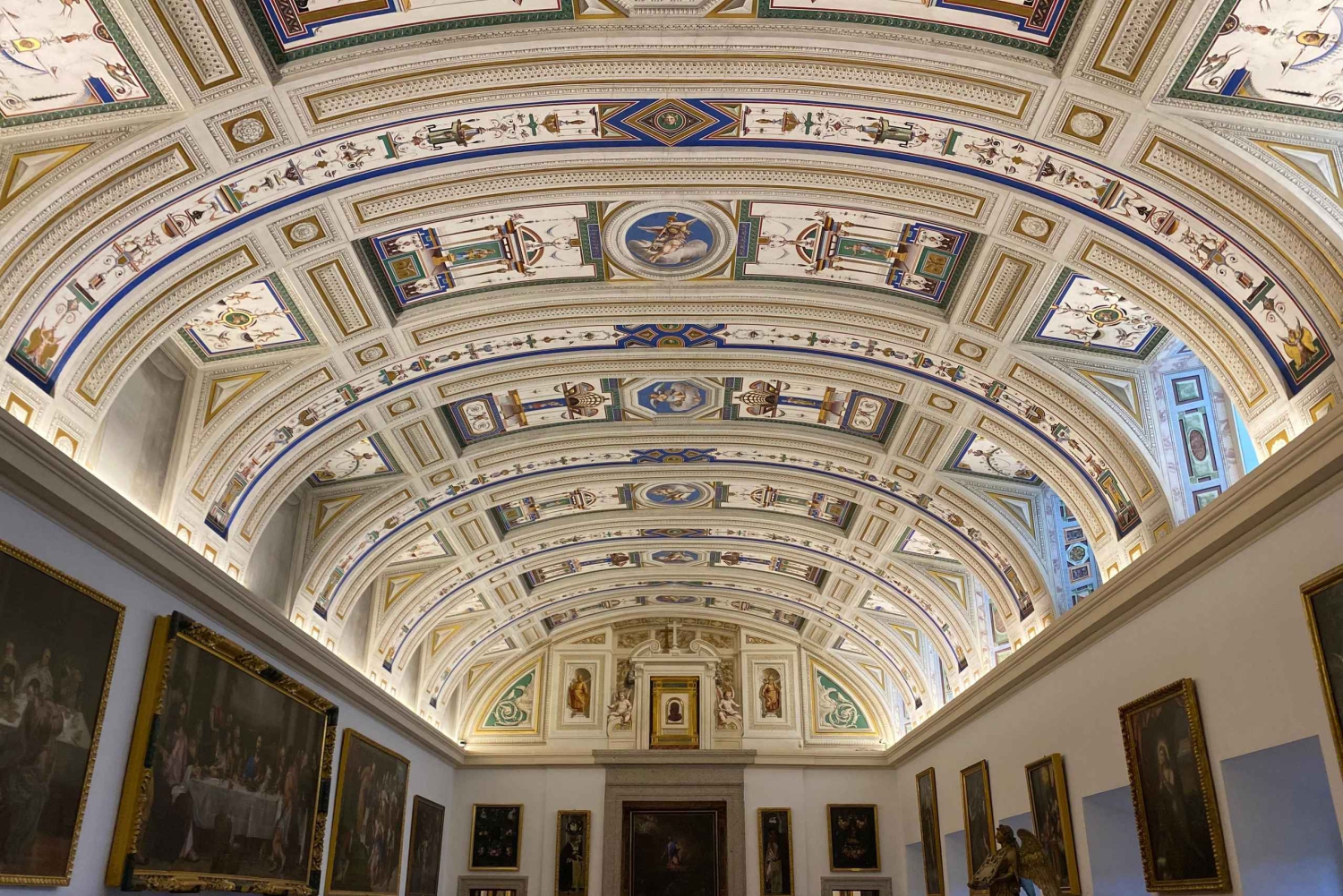 VIP: Prywatna wizyta w klasztorze El Escorial z transferem z Madrytu