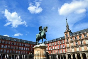 Walking Tour Madrid Old Town: Secret Sites and Hidden Gems