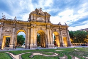 Best of Madrid: Private Walking Tour with a Local