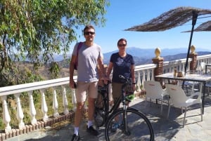 4-Hour E-Bike Tour to Puerto de Leon (roundtrip)