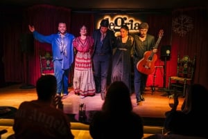 Alegría Flamenco in Malaga, met transfer, cocktail en eersteklas locatie