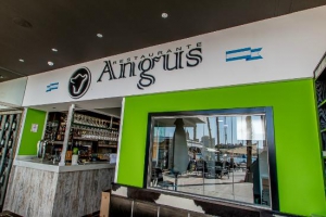 Angus Muelle Uno