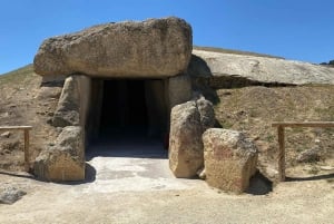 Antequeras gamla stad och El Torcal-upplevelsen från Málaga