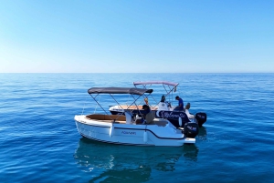 Benalmadena: 6-Seater Speedboat license-free Boat Rental