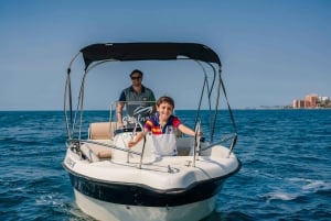 Benalmadena: 6-Seater Speedboat license-free Boat Rental