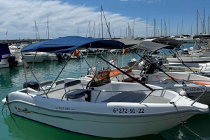 Benalmádena: Alquiler de barcos sin licencia Costa del Sol