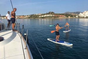 Benalmádena: Sailing & Dolphin Watching with Snacks/Drinks