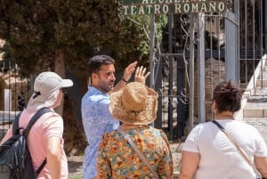 Full Malaga Tour in small group with tickets included