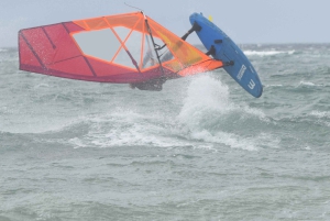 Costa del Sol: Einsteigerkurs Dynamisches Windsurfen