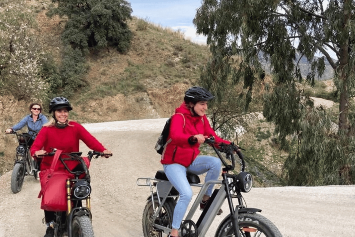 Elektrisk FAT-cykling i Montes de Malaga och på landsbygden