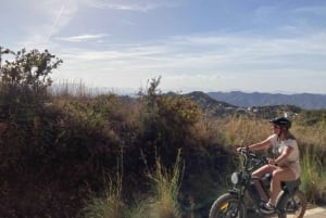 Elektrisk FAT-cykling i Montes de Malaga och på landsbygden