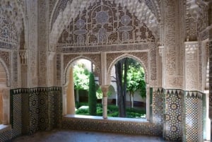 Ab Costa del Sol oder Malaga: Granada und Alhambra Tour
