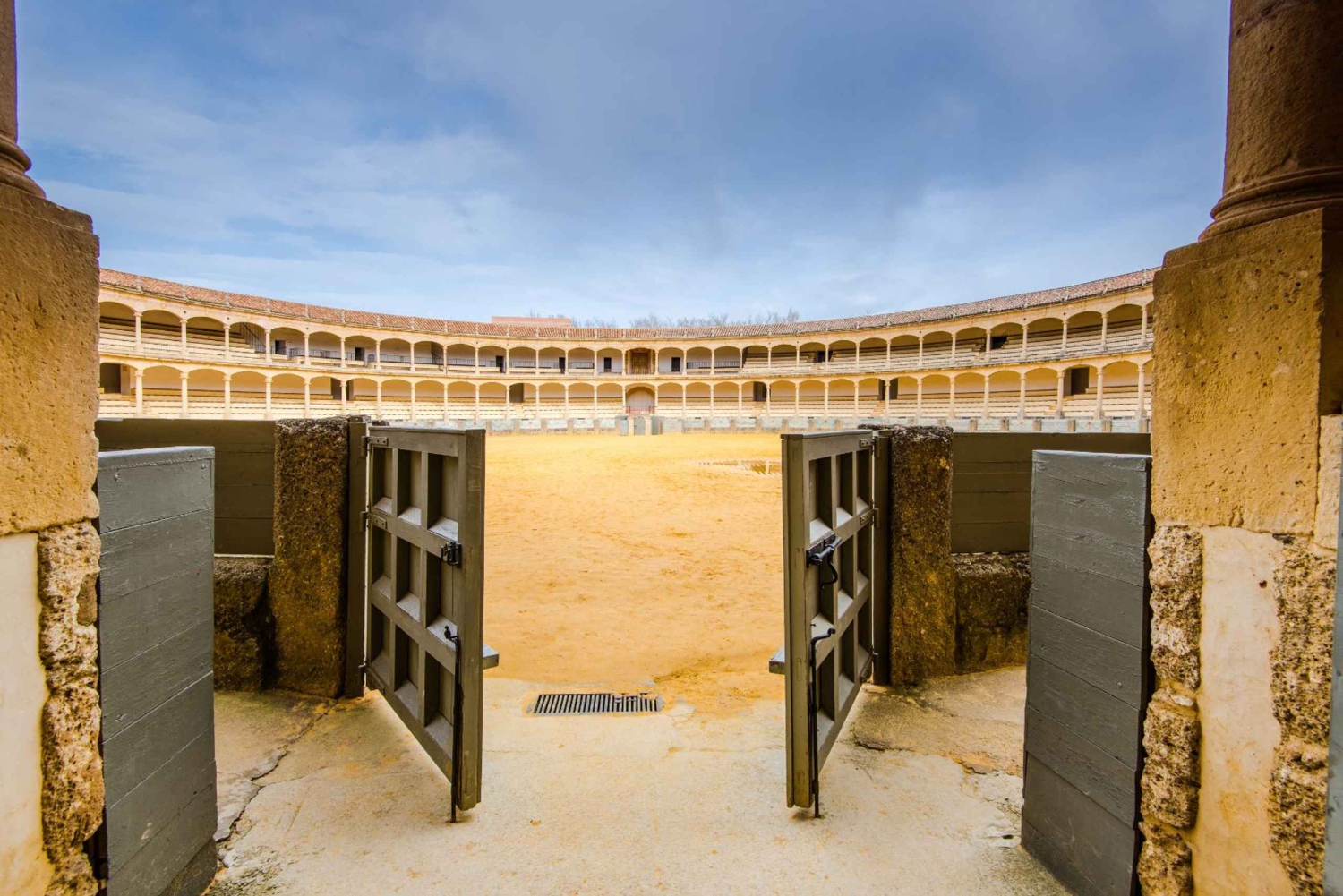 Z Costa del Sol: Wycieczka do wioski Ronda z biletem Maestranza