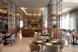 From Madrid: Ronda, White Villages & Seville in 3 Days