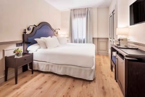 From Madrid: Ronda, White Villages & Seville in 3 Days