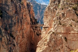 Málaga: Caminito del Rey and Álora Village Tour with Tapas